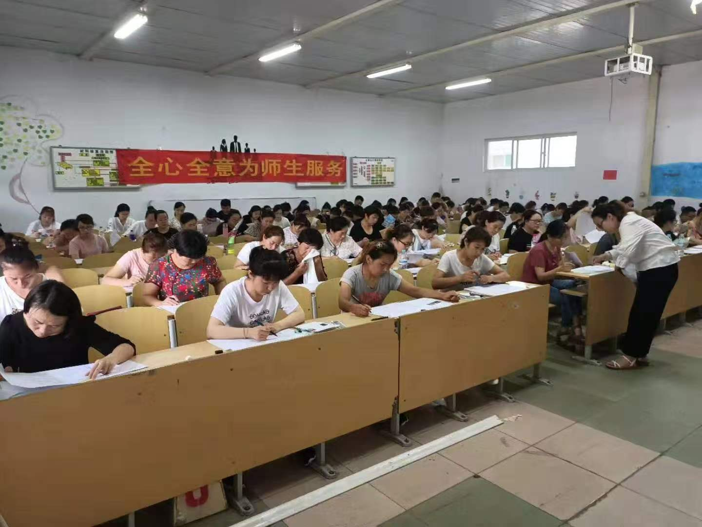 小满家服母婴护理师职业技能考试圆满落幕